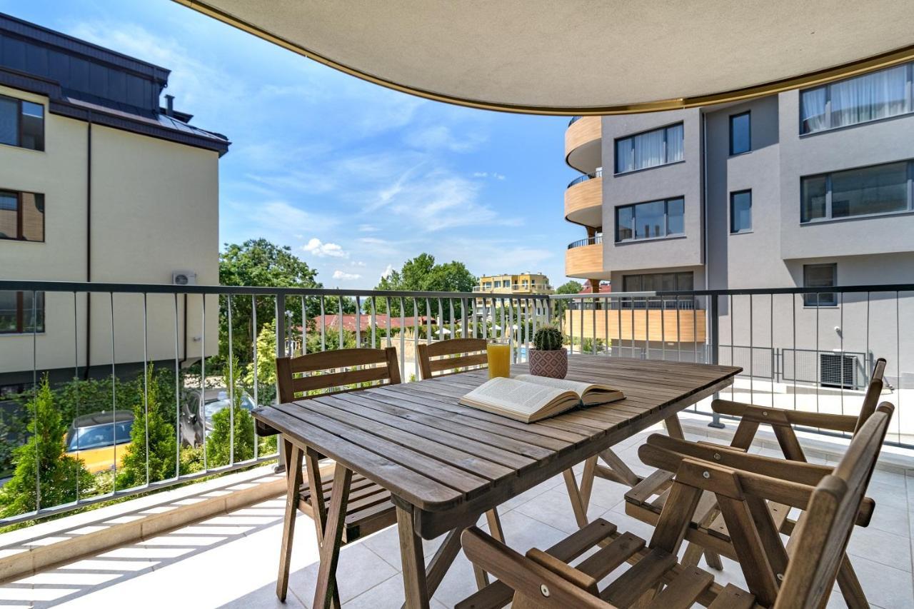 Freddo apartment - Coral Residence complex Varna Esterno foto